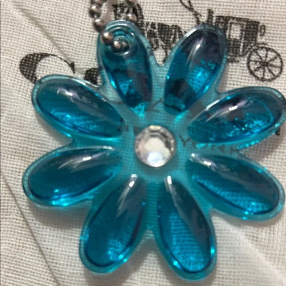 Coach Teal Lucite Daisy Keychain with Silver Coach Medallion in EUC - Picture 5 of 5